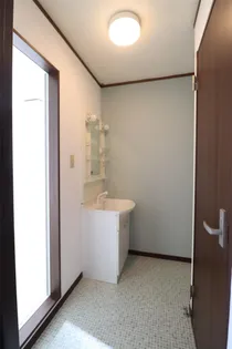 ネーブルうらやしき B棟【1階】の内装