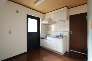 ネーブルうらやしき B棟【1階】の内装