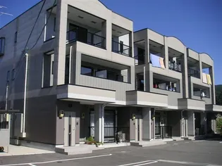 ベルメゾン・フローラAの外観