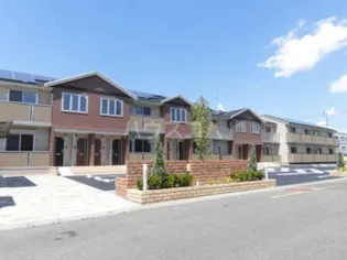 クローバー【2階】の外観