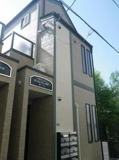 アーバンプレイスV坂上B【1階】の外観