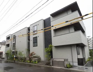 シャーメゾン春日【3階】の外観