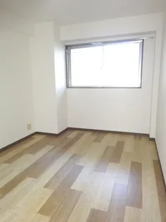 コートエスタ【1階】の内装