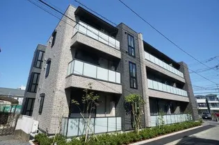 埼玉県川口市大字伊刈【マンション】の外観