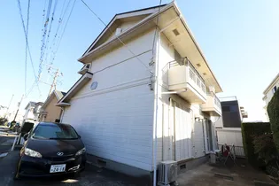 神奈川県藤沢市本鵠沼4【一戸建】の外観