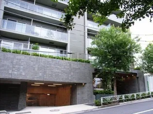 東京都渋谷区千駄ヶ谷1【マンション】の外観