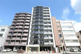 モデナ表参道【6階】の外観