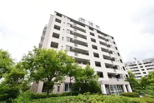 UR多摩ニュータウン長池公園せせらぎ通り北の画像