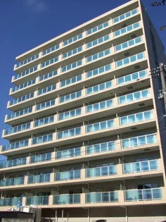 富山県富山市安野屋町2【マンション】の外観