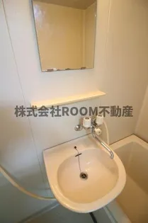 ガーデンTNI・II【2階】の内装