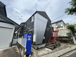 シモンズ・ホール【1階】の外観