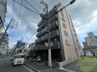メゾン・ティファニー【1階】の外観