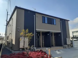 香川県高松市鹿角町【アパート】の外観