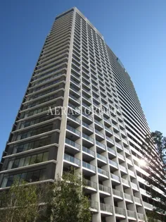 コンフォリア新宿イーストサイドタワー【26階】の外観