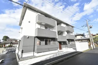 ピターニュ Bの画像