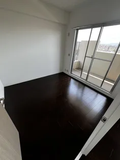 ユニハイム松原高見の里【6階】の内装