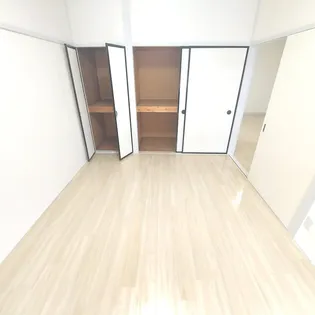 ハイツグロリア【1階】の内装