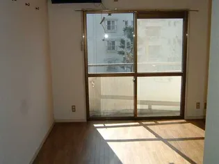 ラ・レジダンスド・舞車【3階】の外観