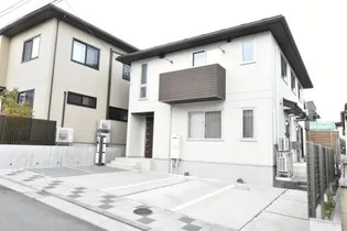 新潟県新潟市西区青山新町【アパート】の外観