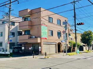 シャルム【3階】の外観