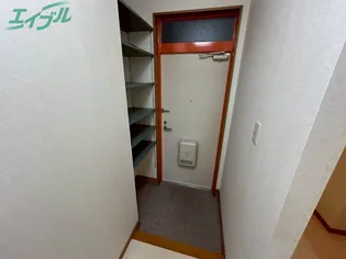 Maison de Jacobins【3階】の玄関