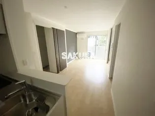 メゾン・ライトB【2階】の内装