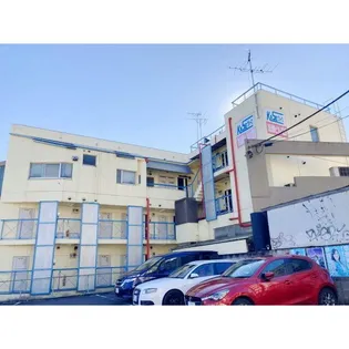 プラーズ生田【3階】の外観