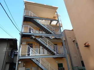 ルエ・デュ・パルク【2階】の外観