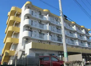 タウンコート本宿【5階】の外観