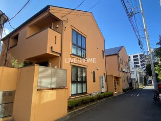 東京都中野区新井1【アパート】の外観