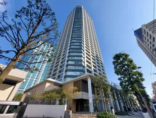 東京都港区白金1【マンション】の外観