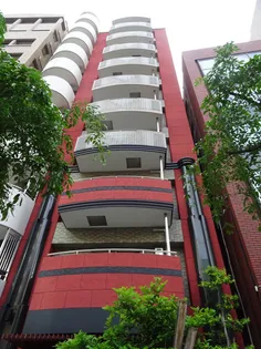 東京都渋谷区東3【マンション】の外観