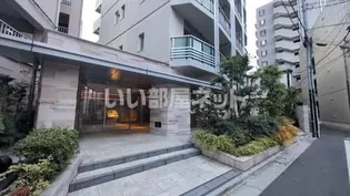 ライオンズ早稲田ミレス【5階】の外観