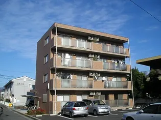 シャンボール【2階】の外観