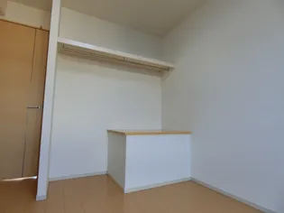 カームリーヒルI【2階】の内装