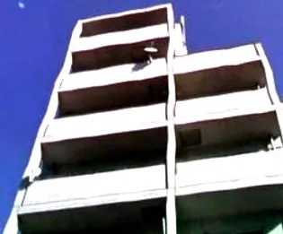 東京都新宿区余丁町【マンション】の外観