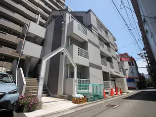 ファミール杜【3階】の外観