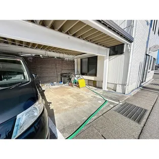 津林ビル B棟【2階】の地図