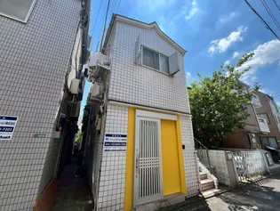 東京都世田谷区祖師谷4【マンション】の外観