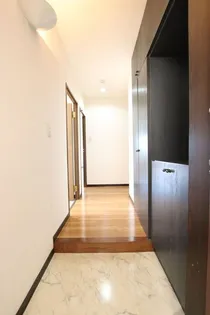 ダイアパレス小松【9階】の玄関