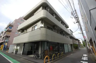 クラウンコート下北沢【3階】の外観