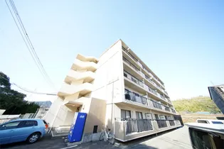 山口県下関市小月小島2【マンション】の外観