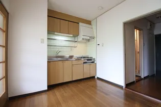 ベールまつば【3階】の居間