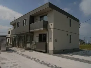 シャーメゾンビアンコの画像