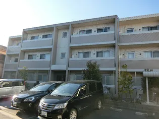 アーバン本木・タナカ【1階】の外観