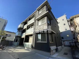 シャーメゾンの画像