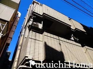 東京都中野区南台2【マンション】の外観