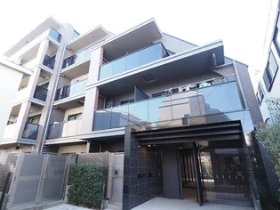 東京都世田谷区松原3【マンション】の外観