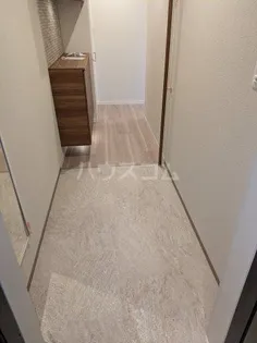 JWC【2階】の玄関