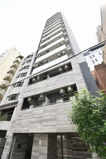 エステムコート北堀江【13階】の外観